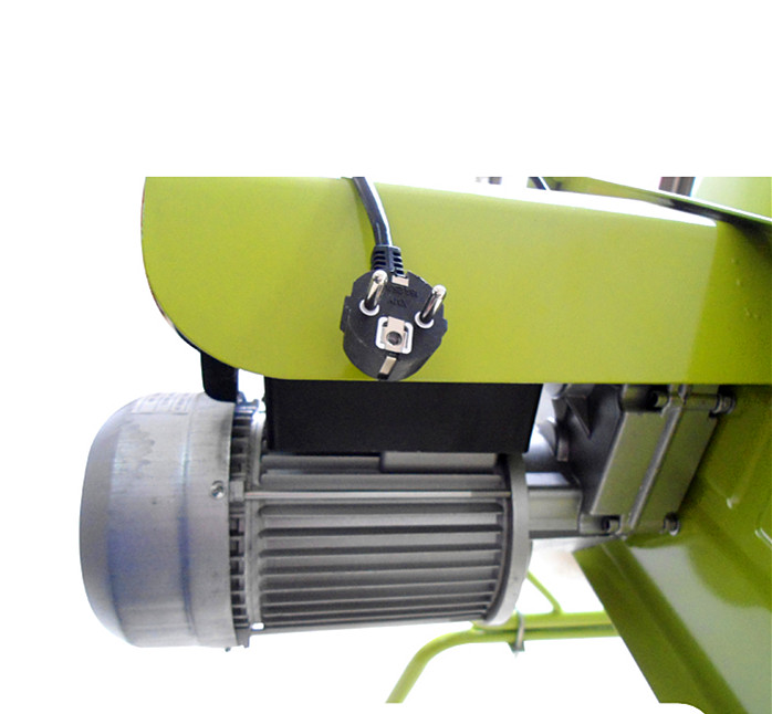 地式正反轉(zhuǎn)自動卸料小型攪拌機(jī)電機(jī)局部細(xì)節(jié)圖展示--河北東圣吊索具制造有限公司--小型攪拌機(jī)|石材夾具|液壓堆高車|手動叉車 地式正反轉(zhuǎn)自動卸料小型攪拌機(jī)電機(jī)局部細(xì)節(jié)圖展示--河北東圣吊索具制造有限公司--小型攪拌機(jī)|石材夾具|液壓堆高車|手動叉車