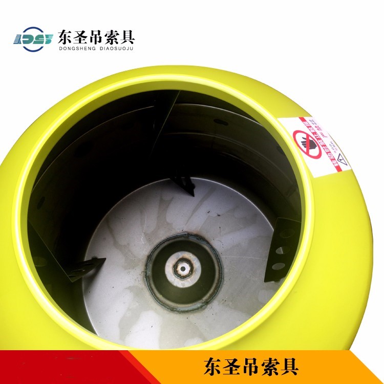 220v小型砂漿攪拌車出料口以及滾筒內(nèi)部特寫--河北東圣吊索具制造有限公司--小型攪拌機|石材夾具|液壓堆高車|手動叉車 220v小型砂漿攪拌車出料口以及滾筒內(nèi)部特寫--河北東圣吊索具制造有限公司--小型攪拌機|石材夾具|液壓堆高車|手動叉車