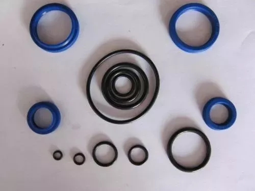 三噸手動(dòng)叉車(chē)油封展示--河北東圣吊索具制造有限公司--小型攪拌機(jī)|石材夾具|液壓堆高車(chē)|手動(dòng)叉車(chē)